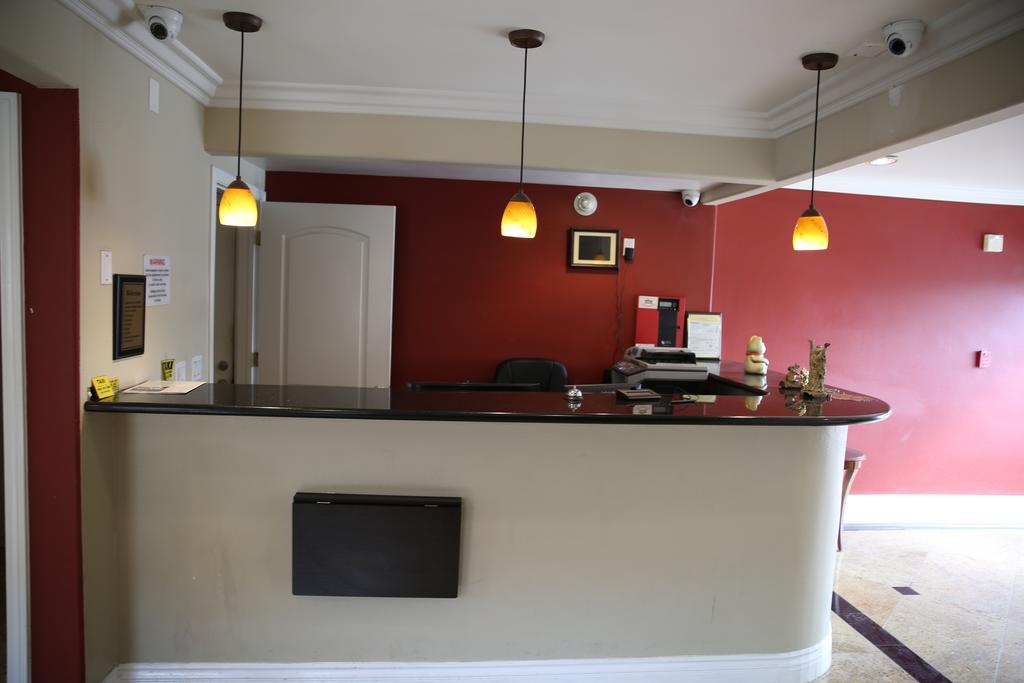 Chateau Inn & Suites Downey Dış mekan fotoğraf