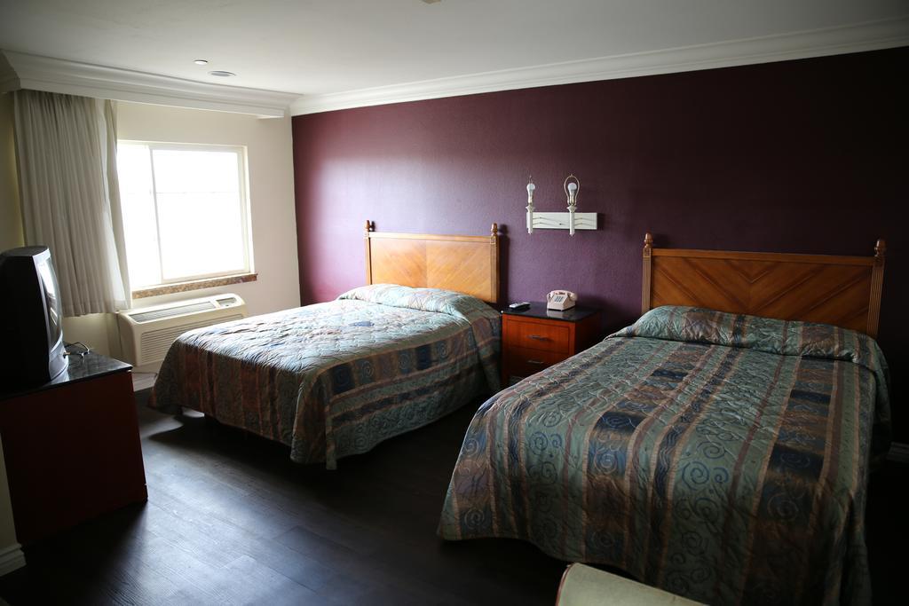 Chateau Inn & Suites Downey Dış mekan fotoğraf