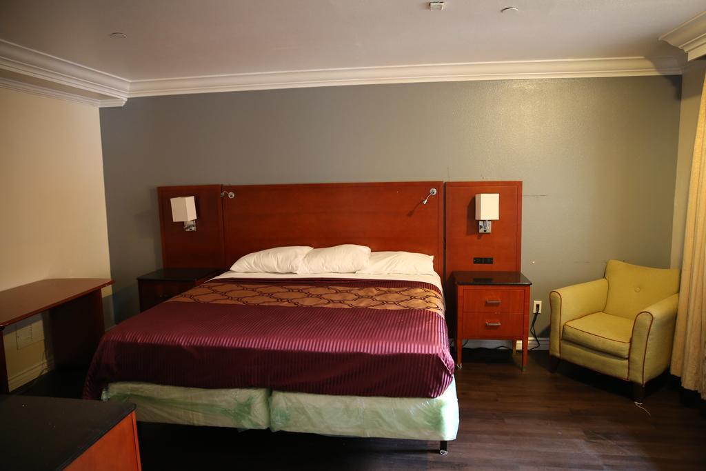 Chateau Inn & Suites Downey Dış mekan fotoğraf